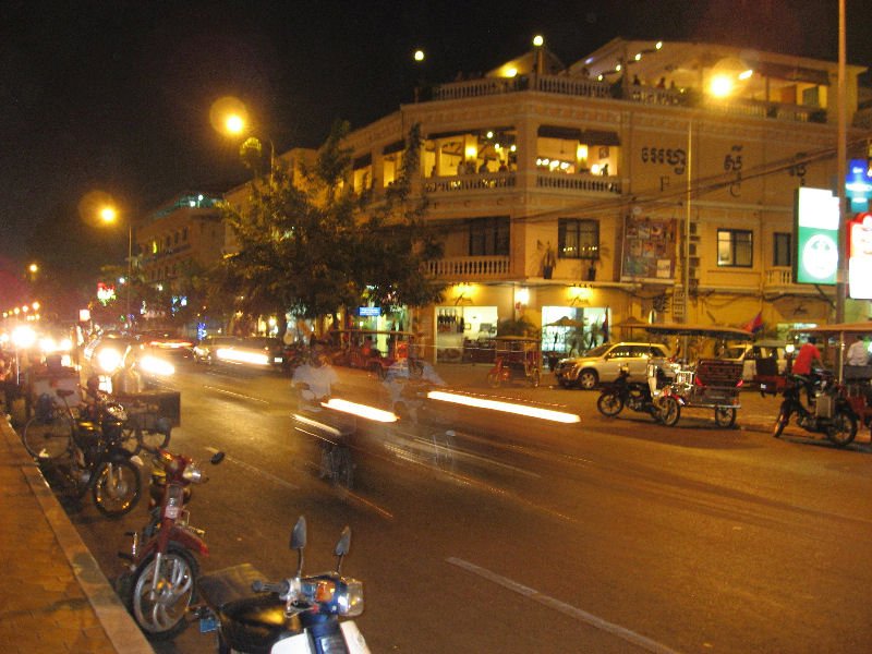 Riverside bars, restaurants and traffic, Phnom Penh