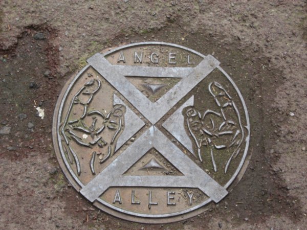 Angel Alley manhole cover