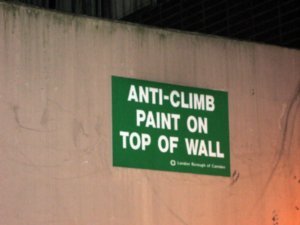 Anti-Climb sign 