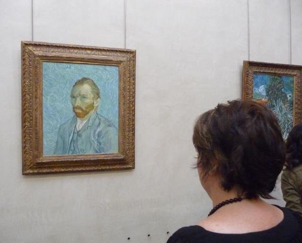 Admiring Van Gogh