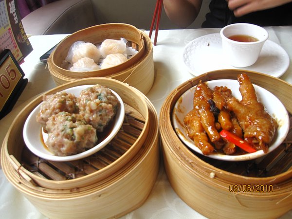 Different kind of baozi and chicken feet.