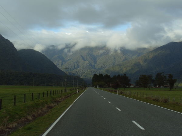 Snow dissapears and we continue on our way to Greymouth