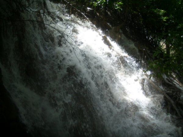 Waterfall at Tat Kuang Si