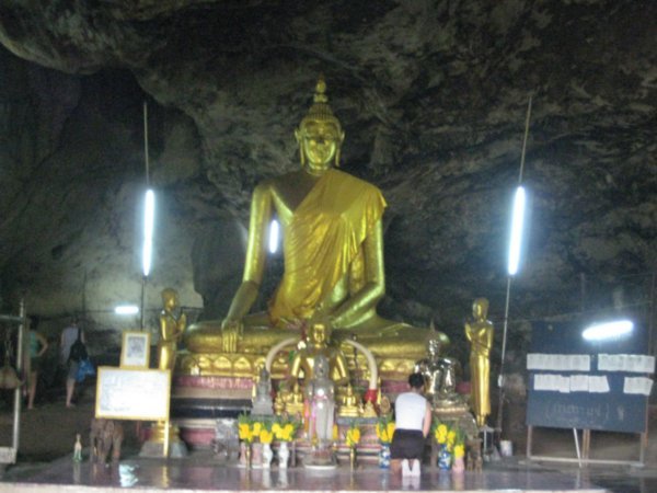 Krasae cave's Buddha