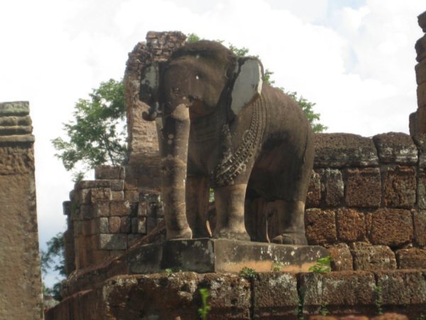 elephants at Pre Rup