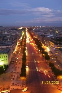 Champs Elysees by night