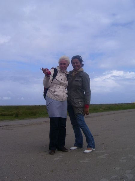 Geartsje and Sandra on the beach