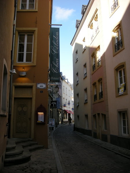 Typical ambiance of narrow streets....