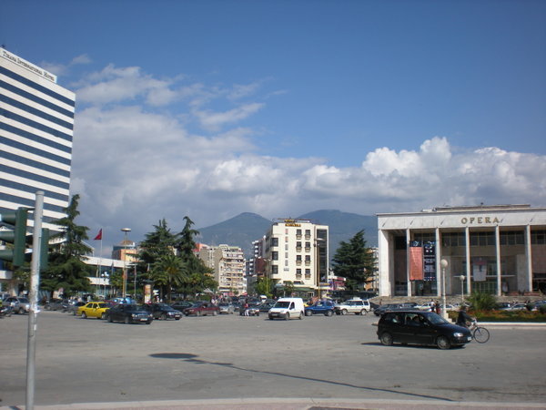 Skanderbeg Square traffic