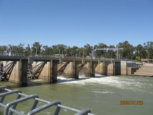 Torrumbarry Weir and Lock 26