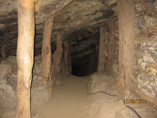 Day Dream Mine showing timbers