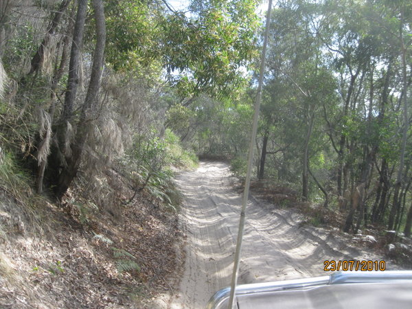 more track, Fraser Island