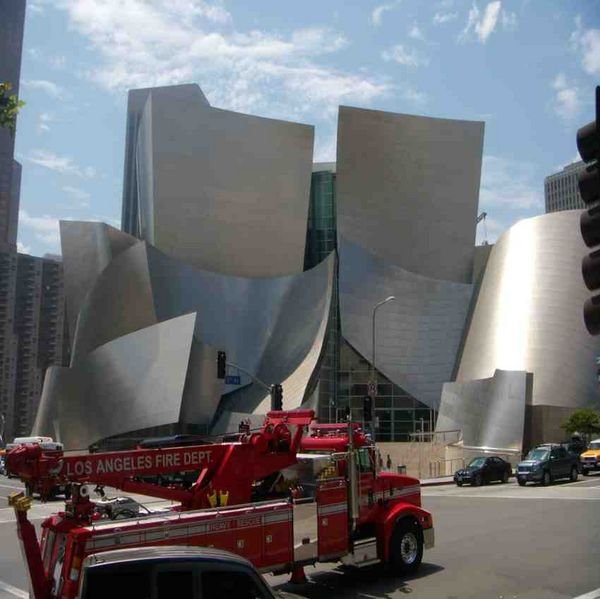 LA fire truck and Walt Disney Concert hall 
