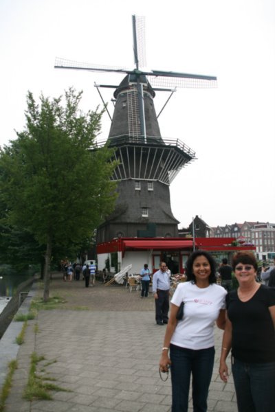 me and joanne in holland