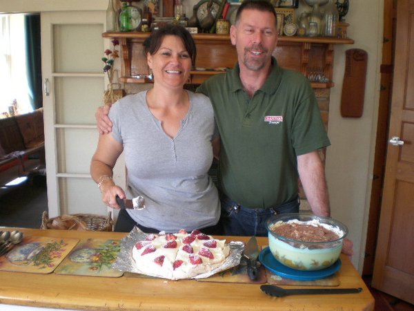 Kenneth & Dianne with the Pavlova and Trifle