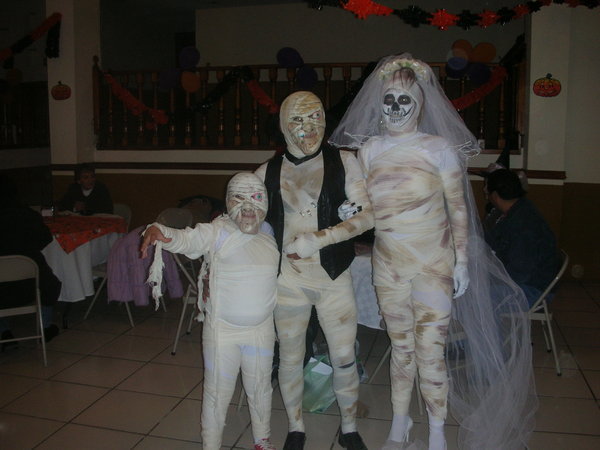 a family of mummies