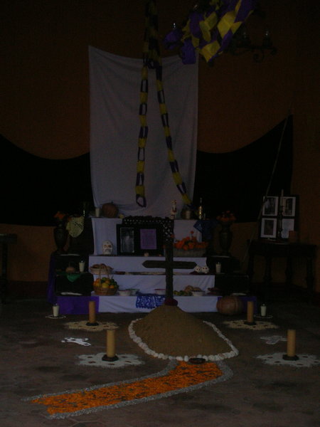another example of an altar