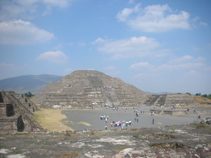 Teotihuacan: Pyramid of the Moon