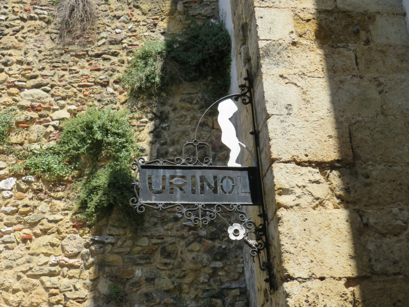 Il Urinol!!! (public urinal)