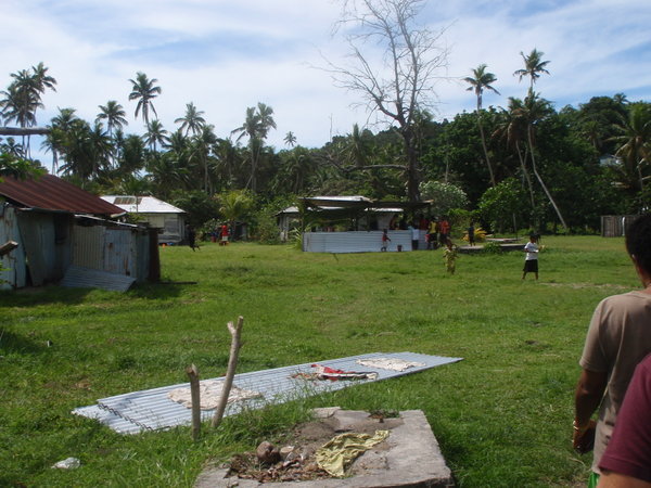 Oluibau  village green