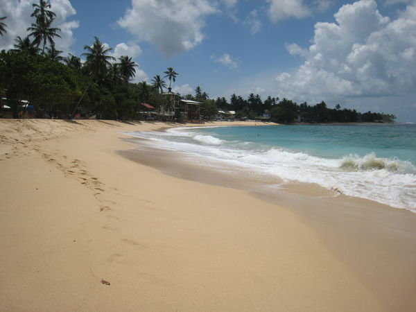 Gorgeous Unawatuna beach | Photo