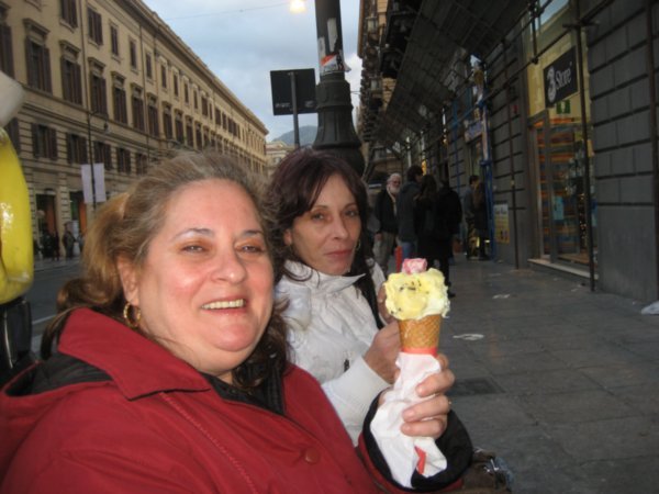 The sisters and Gelato