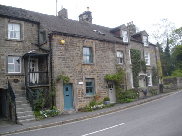 Houses in Baslow