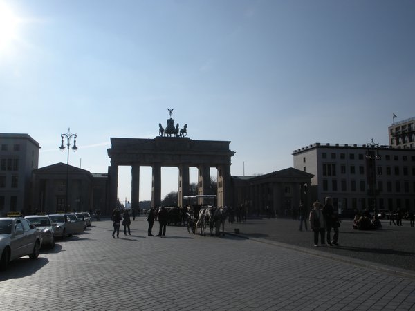 Paris Platz: Brandenburg Gate