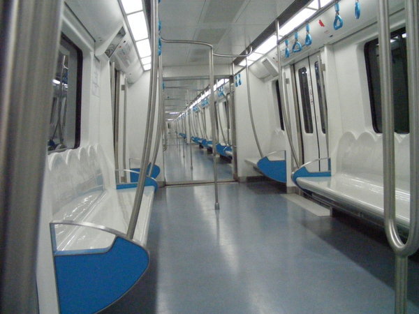Empty Subway Line 8