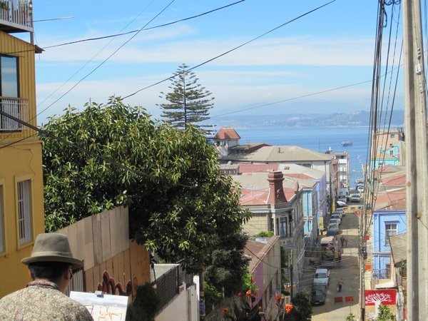 Painting the street, Valparaiso