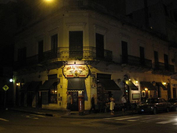 Outside Bar El Federal