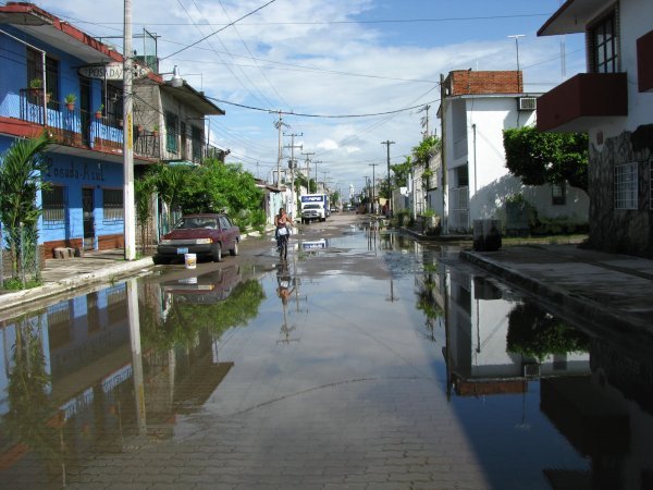 the "streets" of San Blas