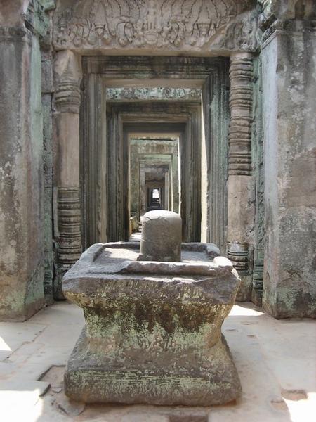 Preah Khan--Linga Corridor