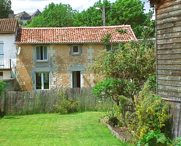 Family Home in Chalais