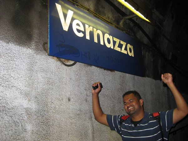 Finally reaching Vernazza, hours behind schedule