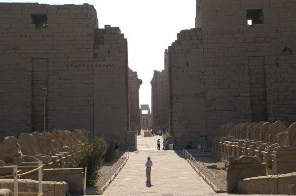 The entrance to the Temple of Karnak