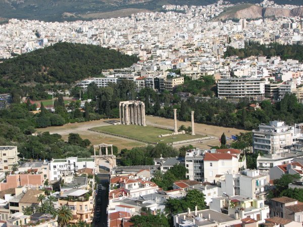 Hadrian's Arch and Temple of Zeus