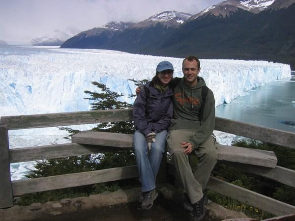 Pete and Sarah at the glaciar