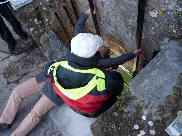 Alex kissing the Blarney Stone