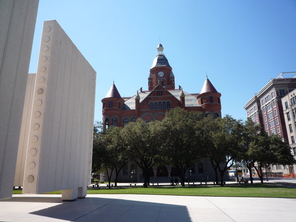 JFK memorial and Dallas museum