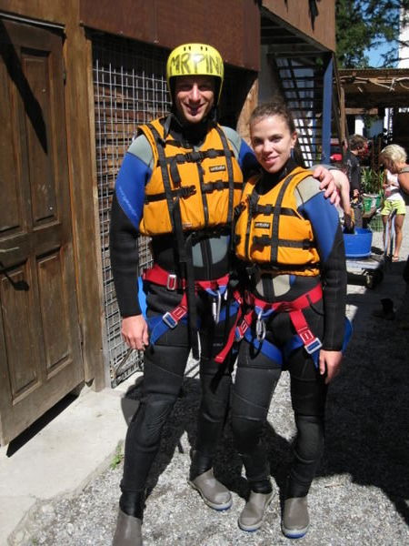 Canyoning twins
