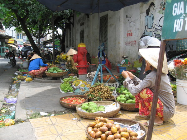 Street sellers - Chau Doc
