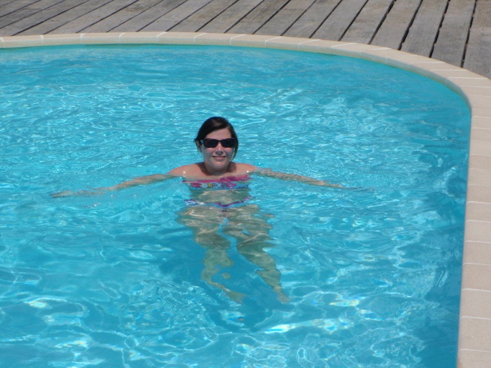 Karen enjoying the pool 