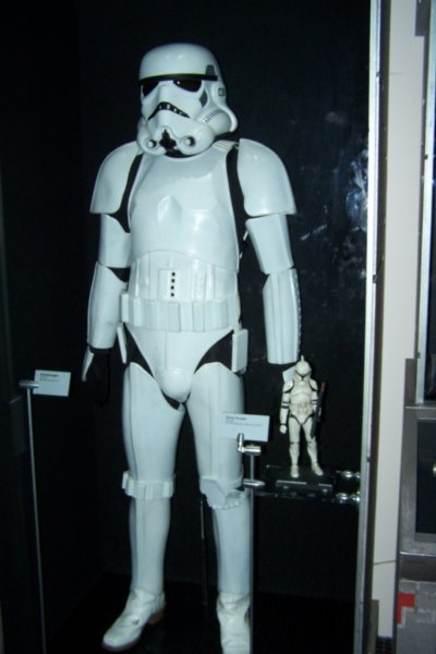 Clone Trooper or Stormtrooper?