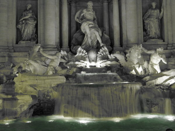 Fountain di Trevi 