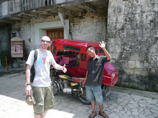 Si and Henry, our tricycle driver & all round helpful bloke