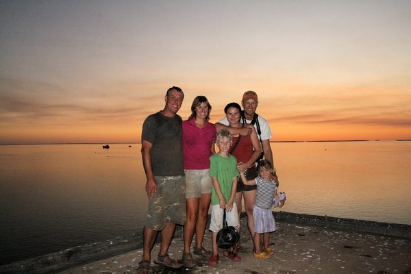 Group hug on the jetty - Darryl, Sarah, Belinda, Nige, Lachy and Zali