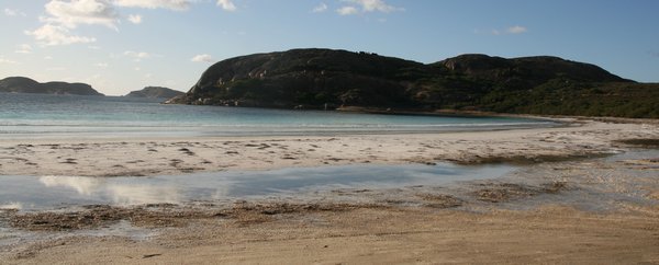 Early morning Lucky Bay