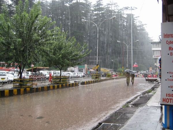 Manali with monsoon rain