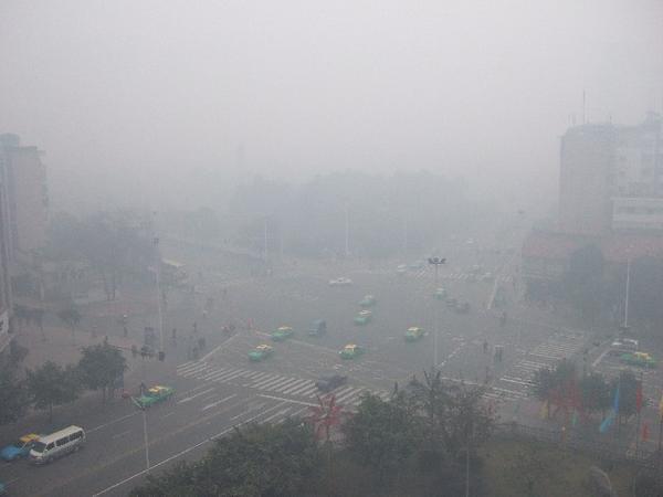 Foggy, Chengdu